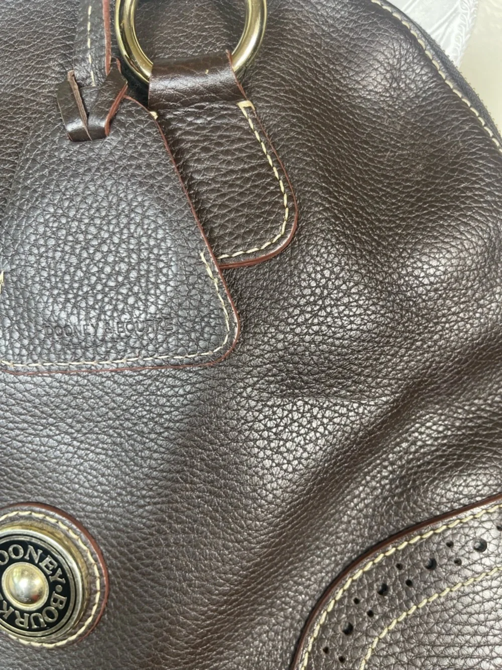 Dooney & Bourke Genuine Pebbled Leather Medium Domed Shoulder Satchel bag - Picture 9 of 10